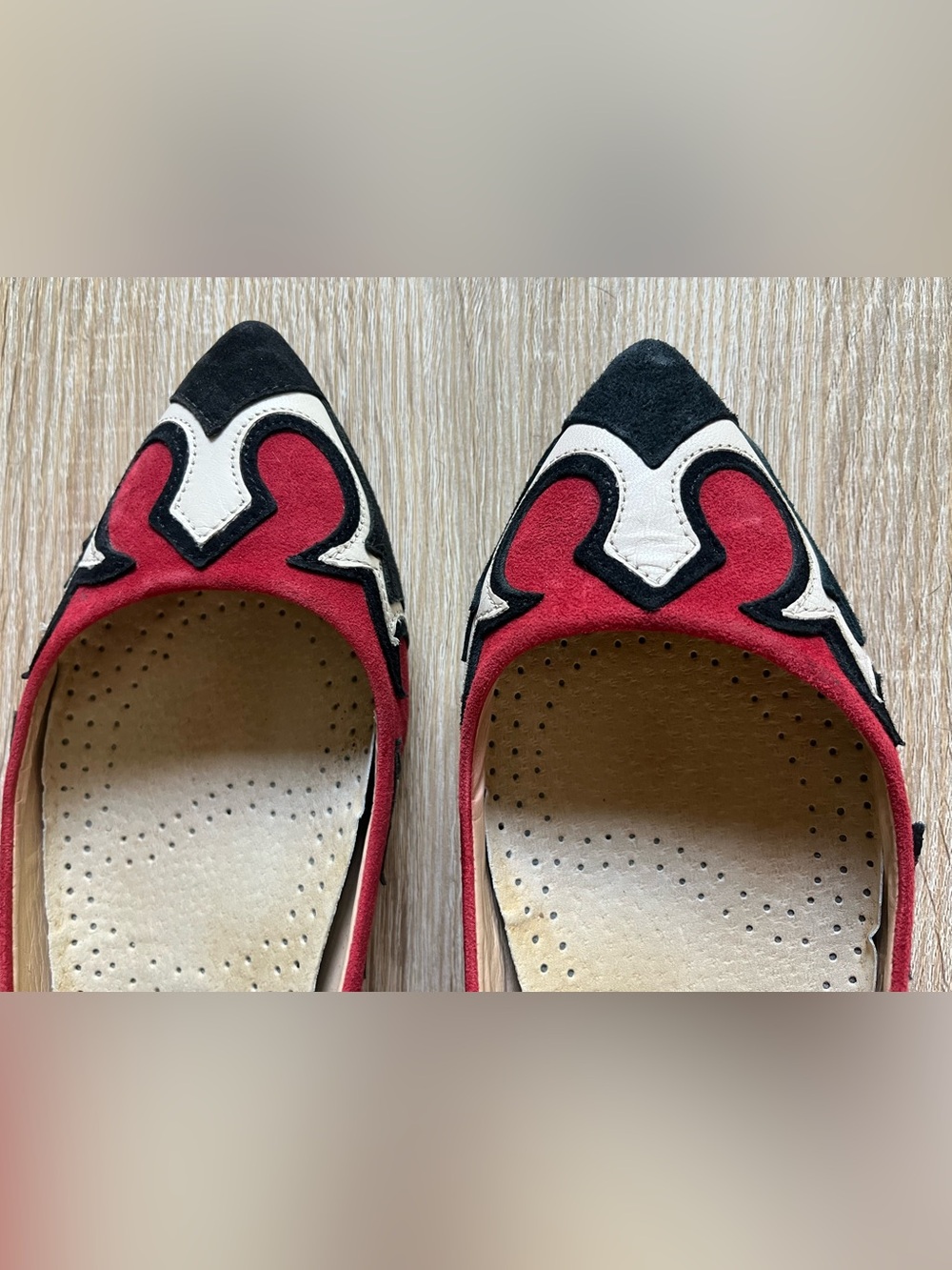 ZARA Genuine Leather Red and Black Pointed Toe Women's Flats size 37 western - Picture 5 of 11